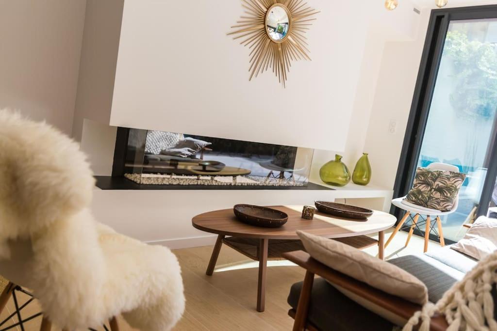 Maison D'Hotes, Terrasse & Jacuzzi En Plein Centre Μπορντό Εξωτερικό φωτογραφία